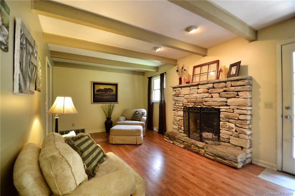 102 Prestwick Drive - Photo 7