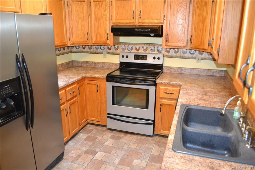 58 Oak Terrace - Photo 12