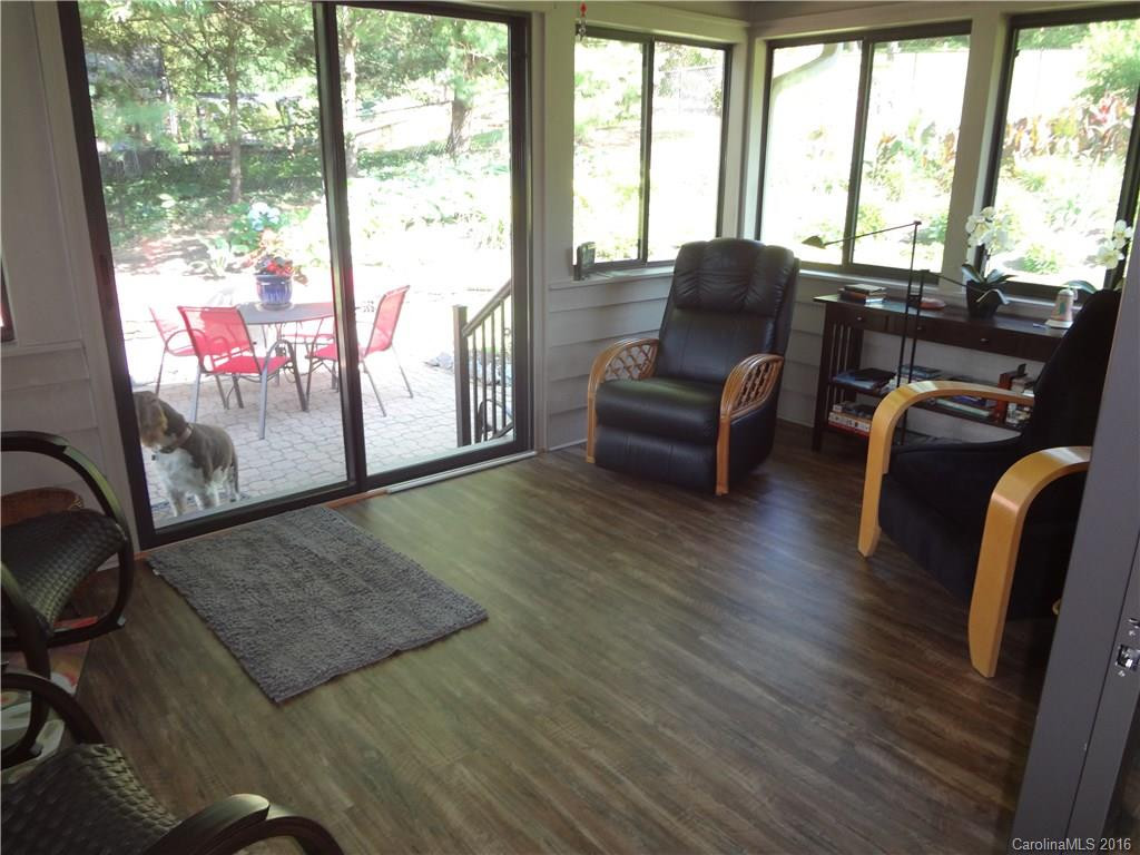 26 Samara Drive - Photo 12