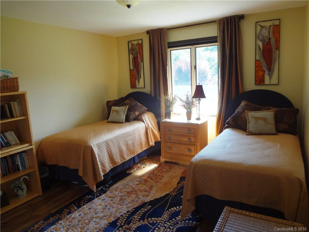26 Samara Drive - Photo 14