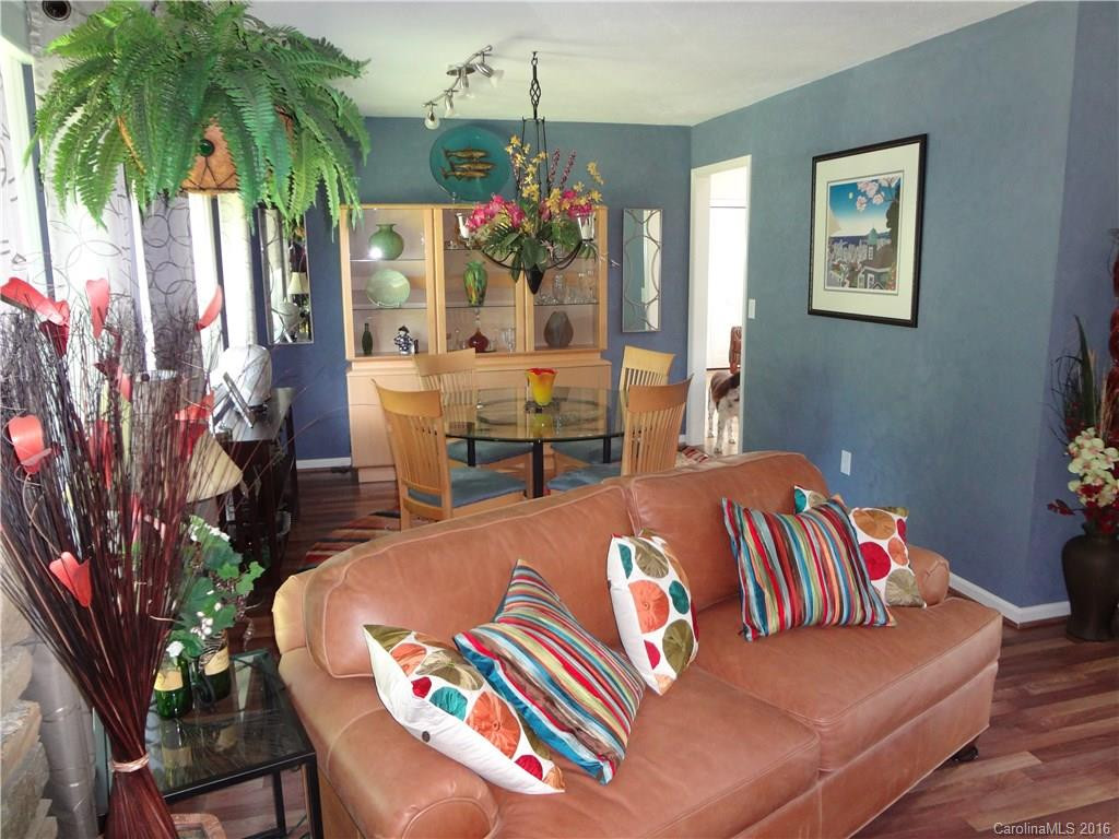 26 Samara Drive - Photo 4