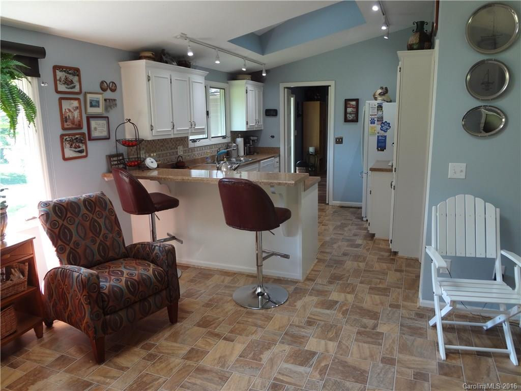 26 Samara Drive - Photo 7