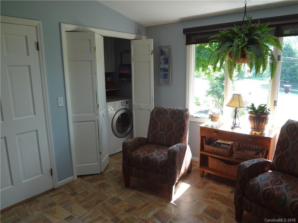 26 Samara Drive - Photo 10