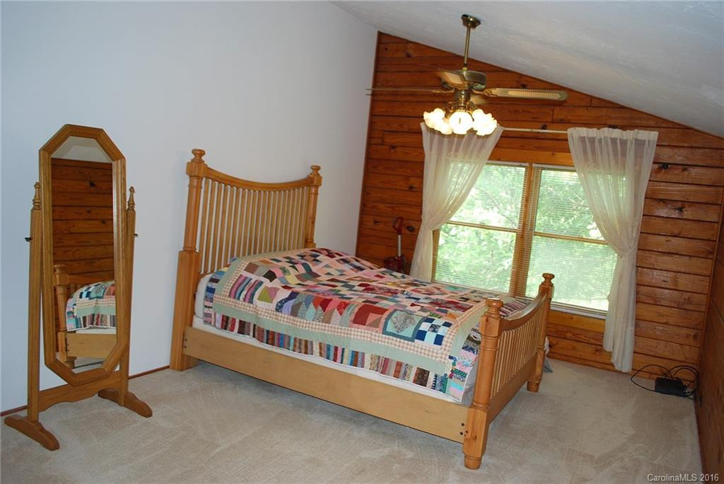 60 Snelson Road - Photo 8