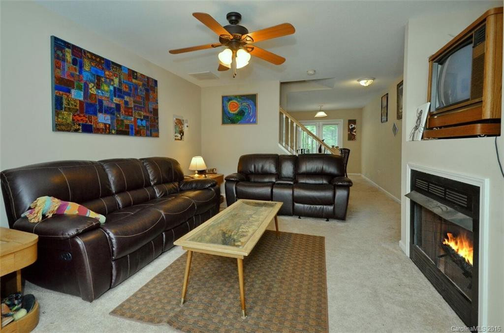 112 Creekside Drive #G-7 - Photo 2