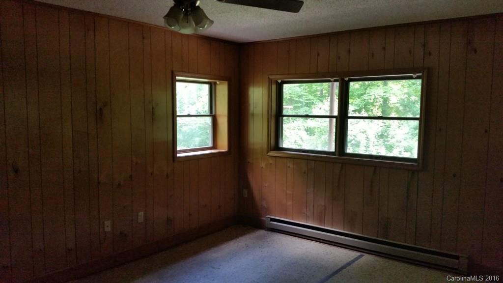 102 Falcon Hill Drive - Photo 7