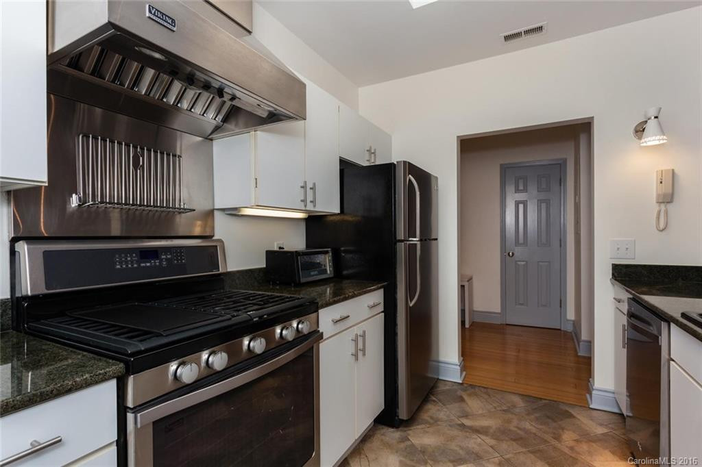 21 Haywood Street #3C - Photo 11