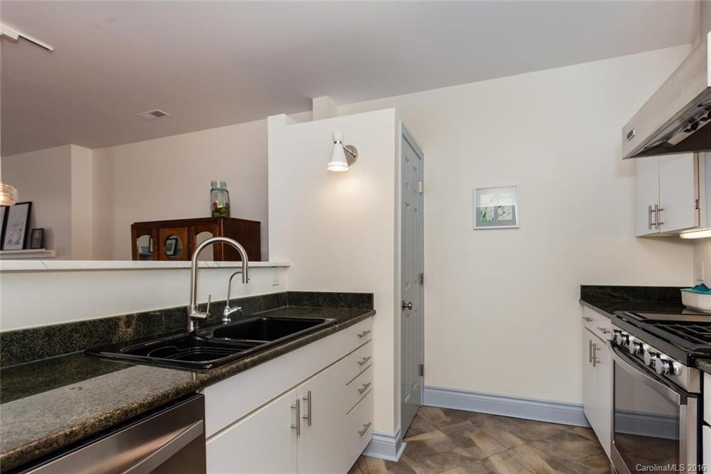 21 Haywood Street #3C - Photo 12