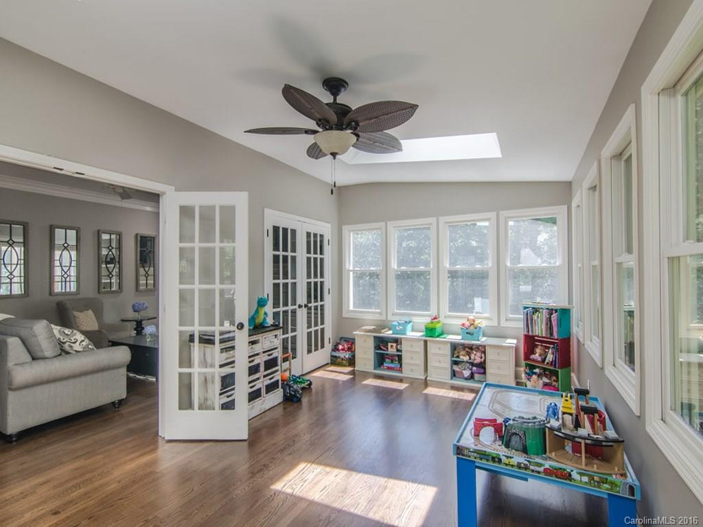 50 Glen Cove Drive - Photo 4