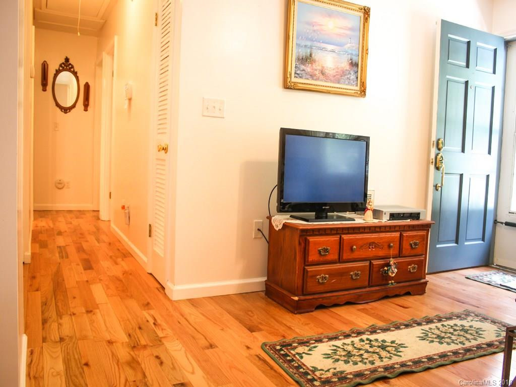 118 Loop Road - Photo 4
