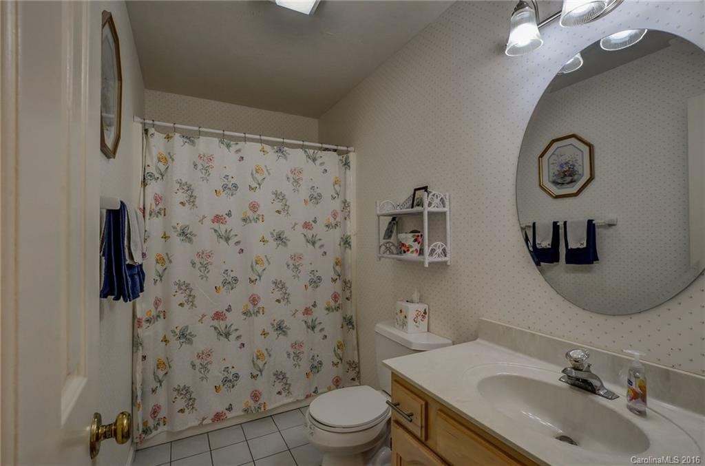 9 Tree Top Drive - Photo 15