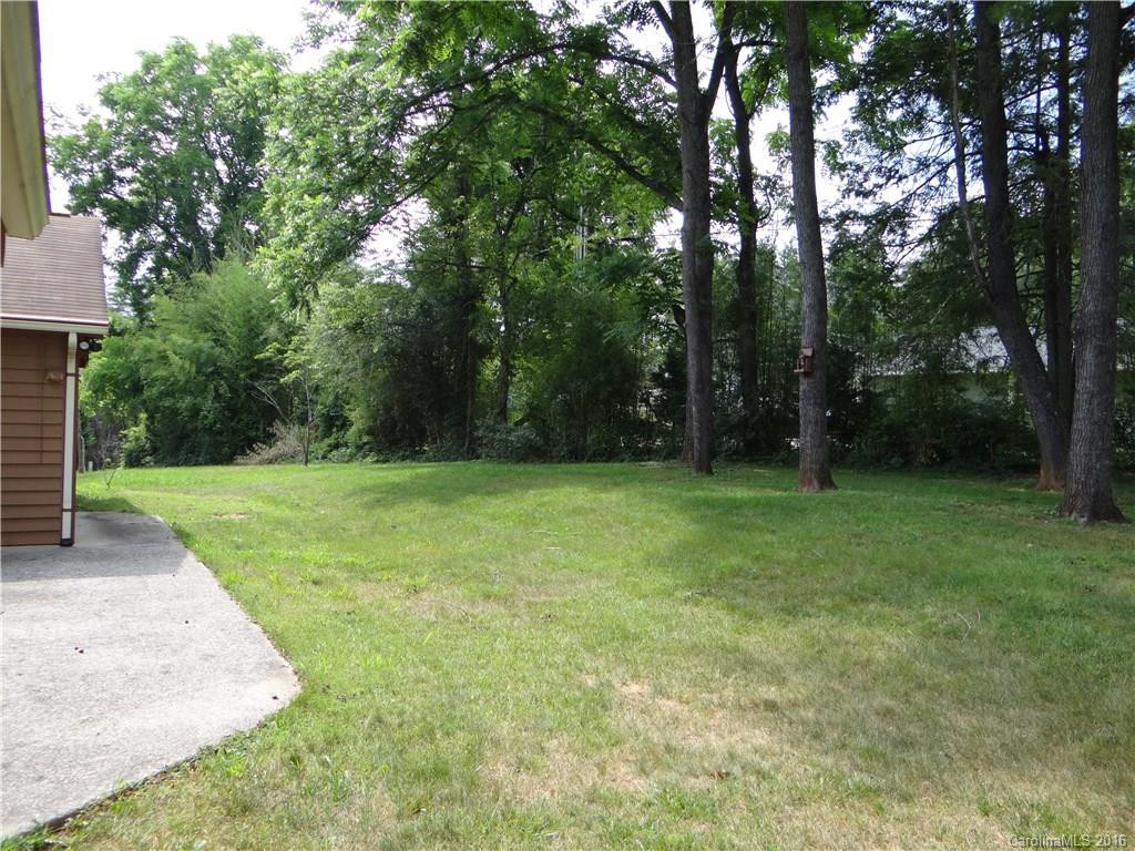 105 Edgewood Court - Photo 21