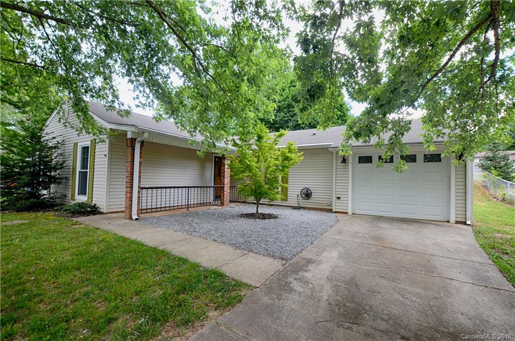 77 Tipperary Drive #282 - Photo 2