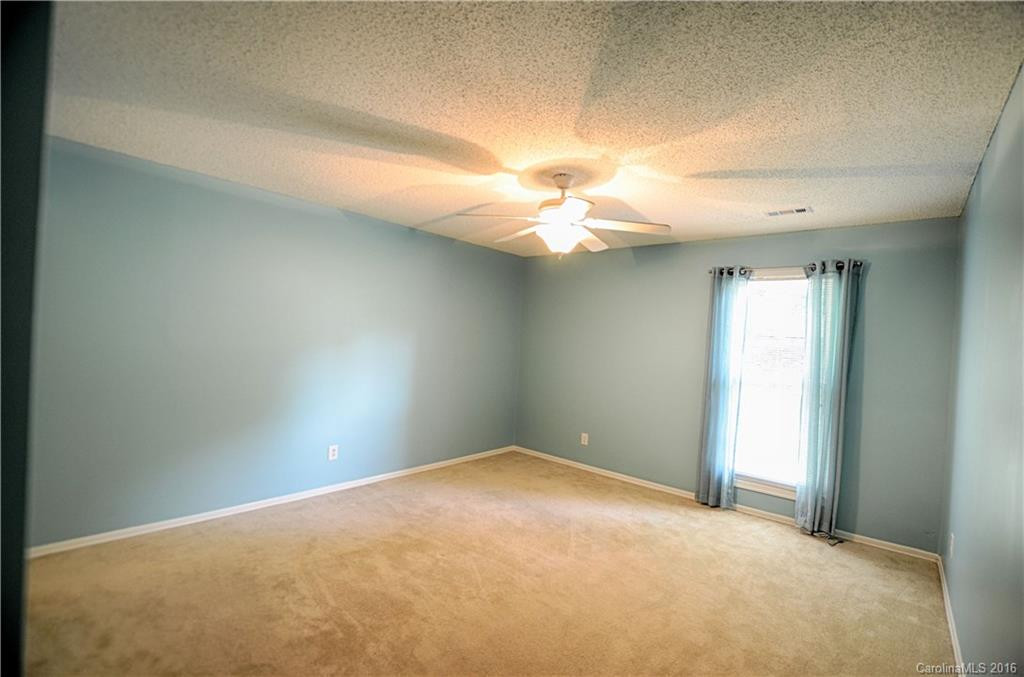 77 Tipperary Drive #282 - Photo 15