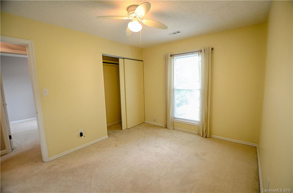 77 Tipperary Drive #282 - Photo 19