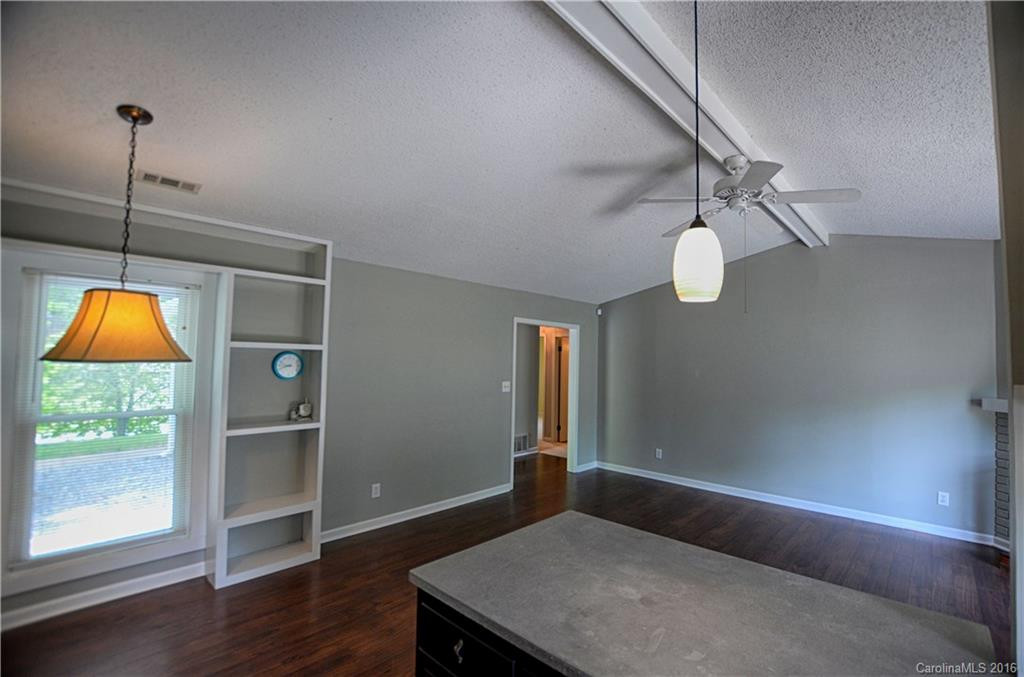 77 Tipperary Drive #282 - Photo 9