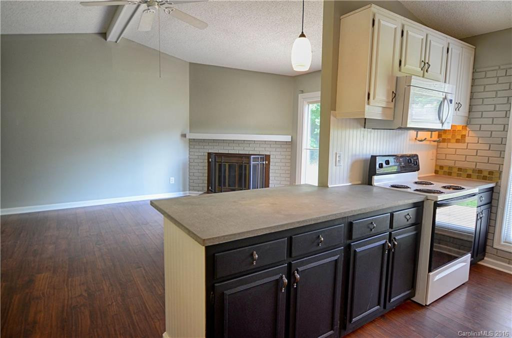 77 Tipperary Drive #282 - Photo 10