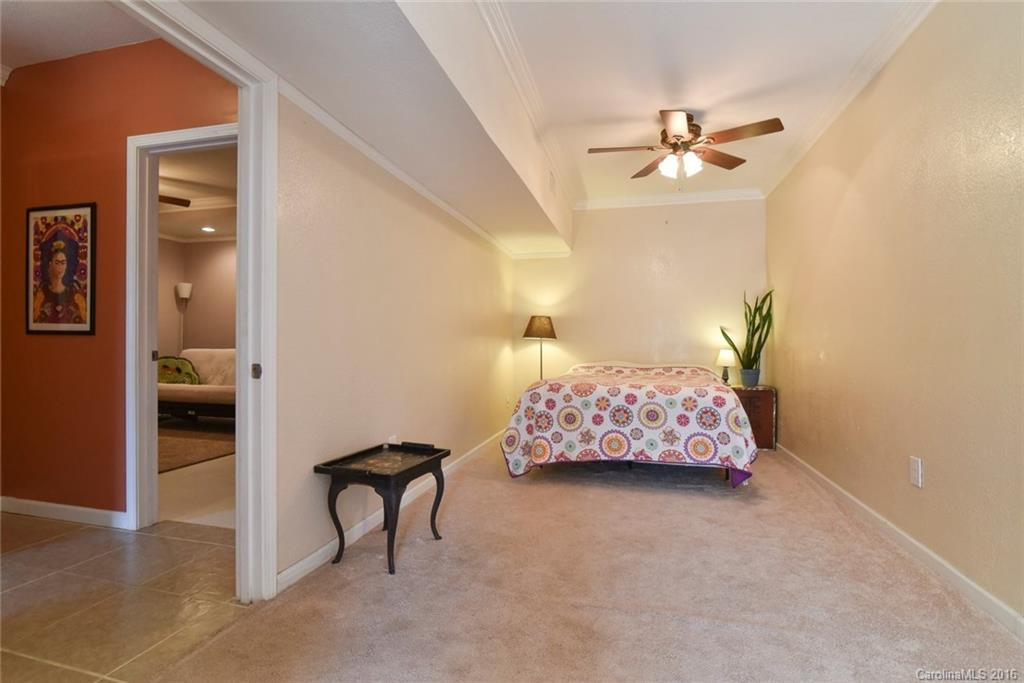 24 Jupiter Heights - Photo 17