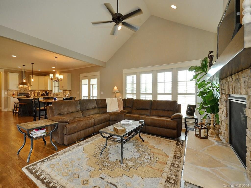 119 Birchbark Drive - Photo 4