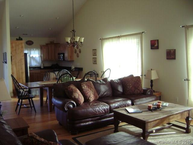 165 Bear Cliff Village Drive #6A - Photo 4