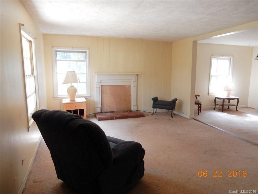 24 Roberts Drive - Photo 12