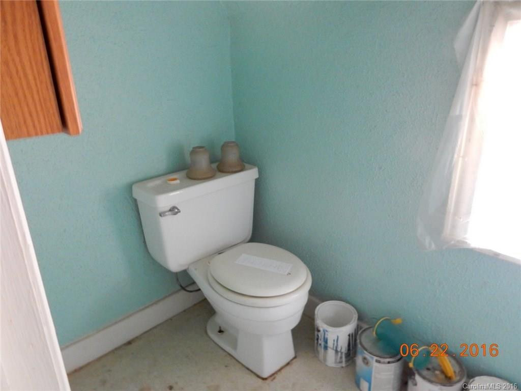 24 Roberts Drive - Photo 17
