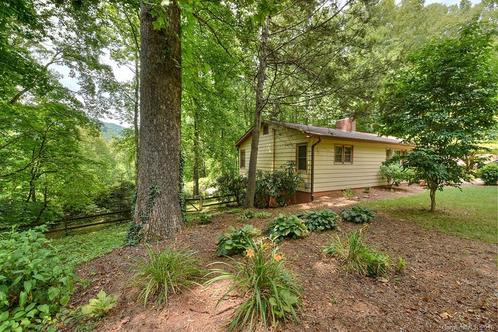 24 Ash Drive - Photo 3