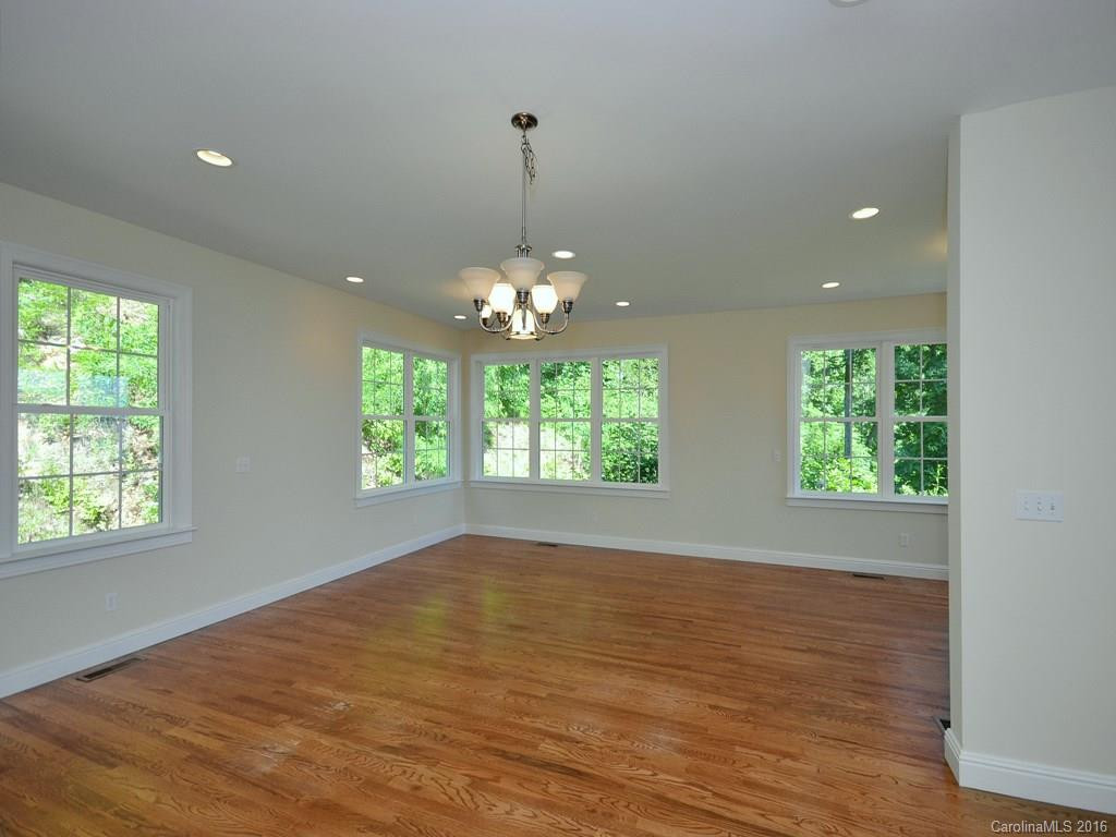 470 Lytle Cove Road - Photo 2