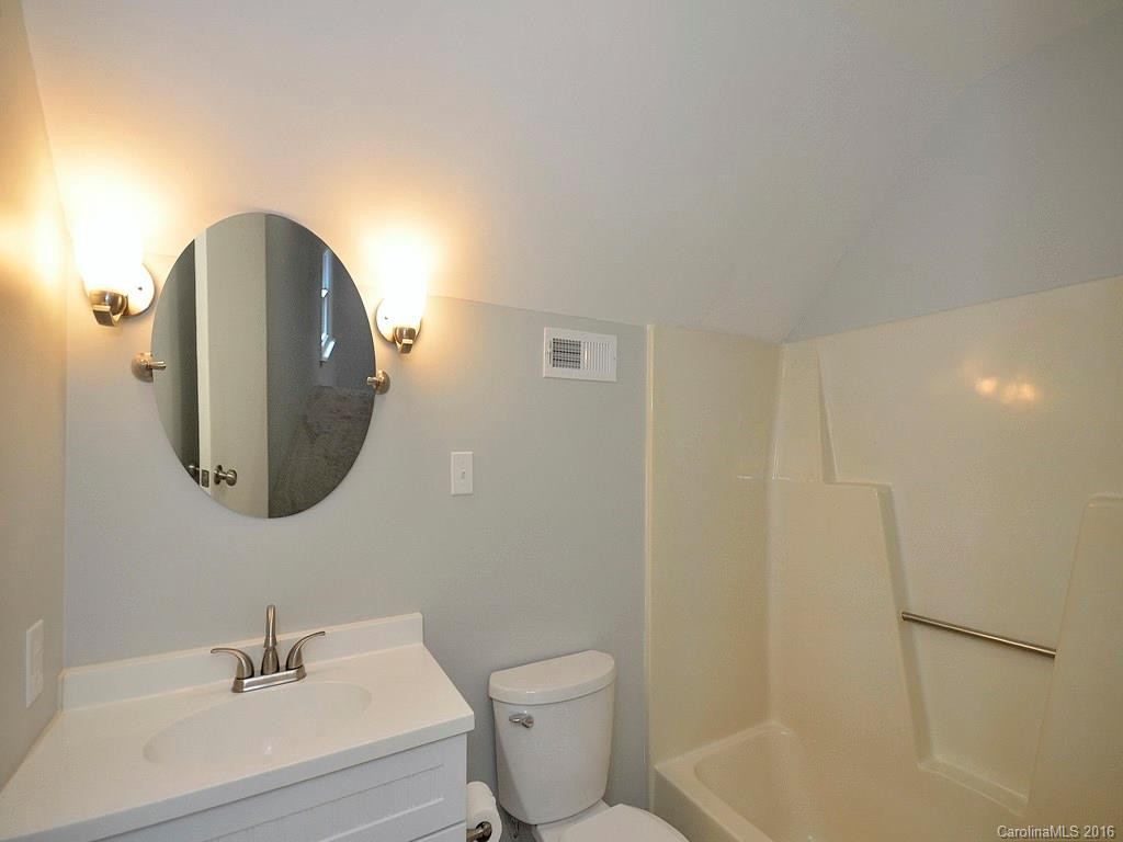 30 Locust Street - Photo 7