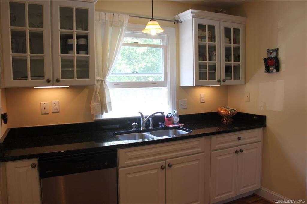 38 Hill Street - Photo 10