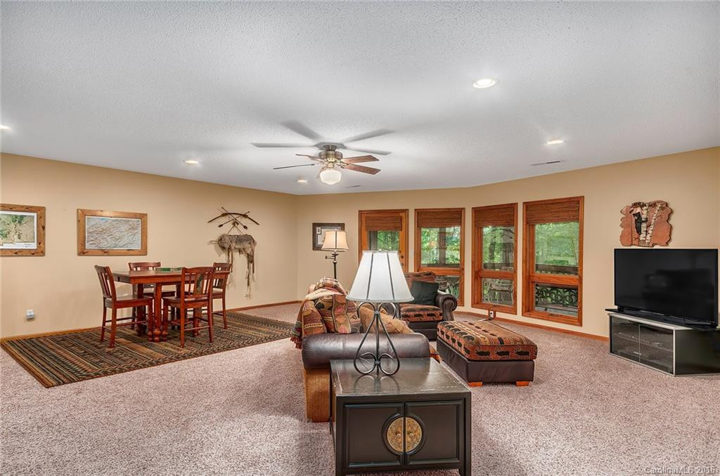 309 Mountain Laurel None - Photo 19