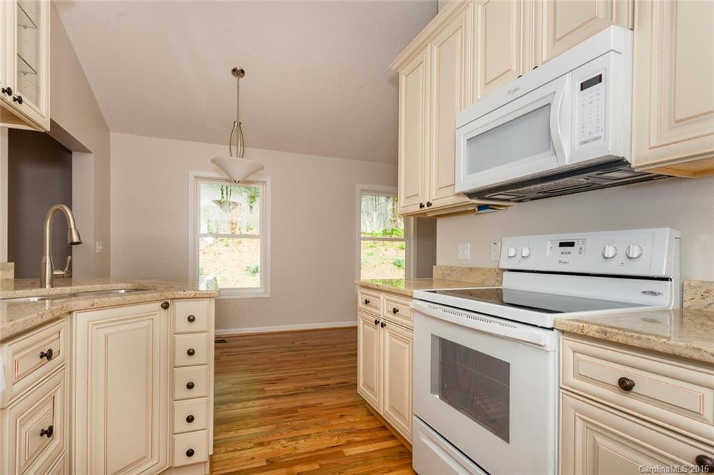 194 Allen Paul Drive #none - Photo 8