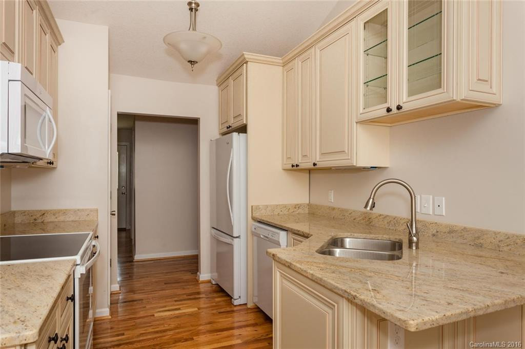 194 Allen Paul Drive #none - Photo 9