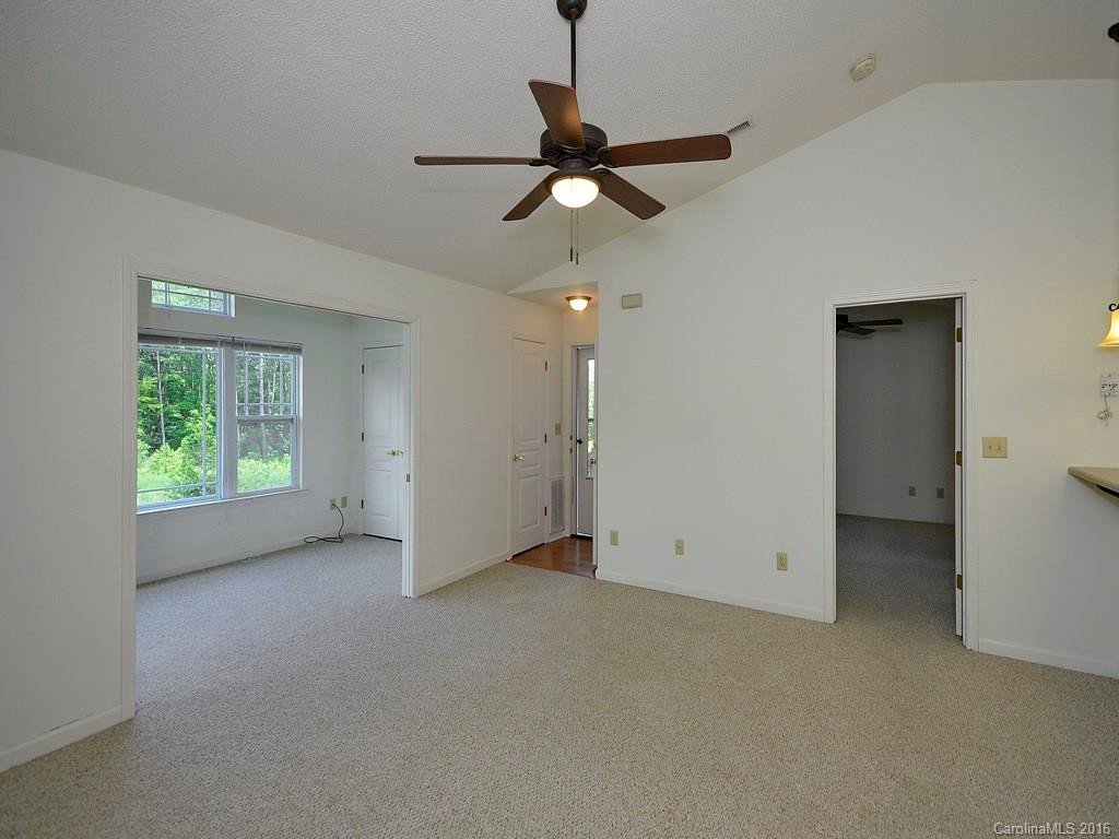 153 Morningside Lane #153 - Photo 3