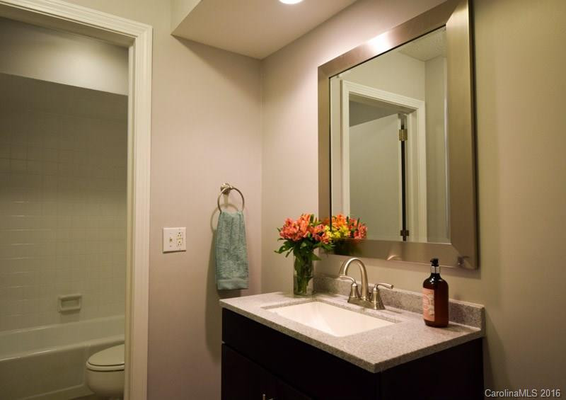 68 Laurelwood Circle #18 - Photo 12