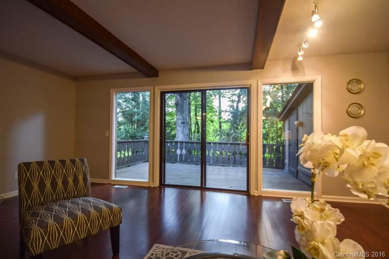 68 Laurelwood Circle #18 - Photo 5