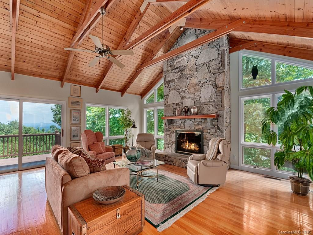 105 Woodglen Court #39 - Photo 3