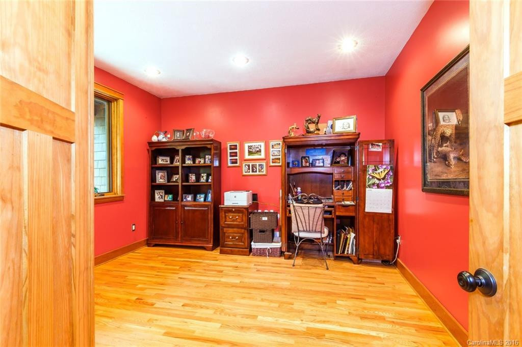 905 Soquili Drive - Photo 14