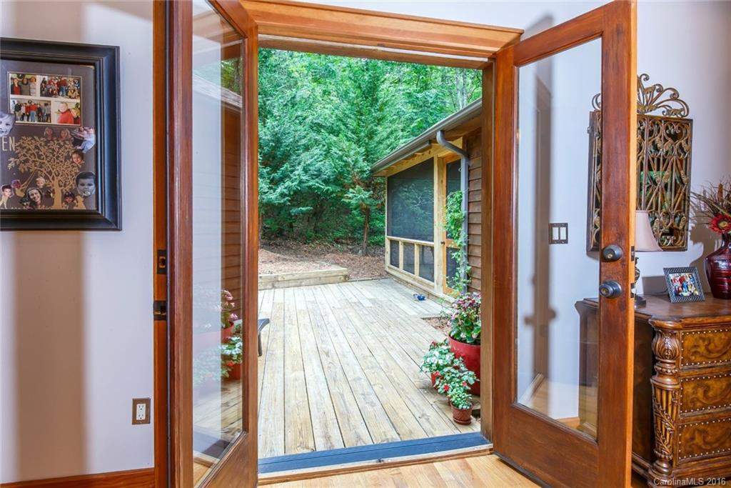 905 Soquili Drive - Photo 18