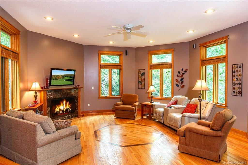 905 Soquili Drive - Photo 3