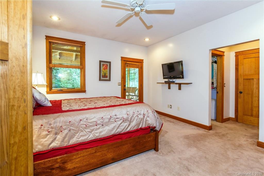 905 Soquili Drive - Photo 8