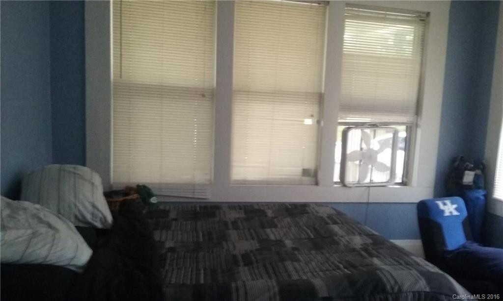 1201 Main Street - Photo 12