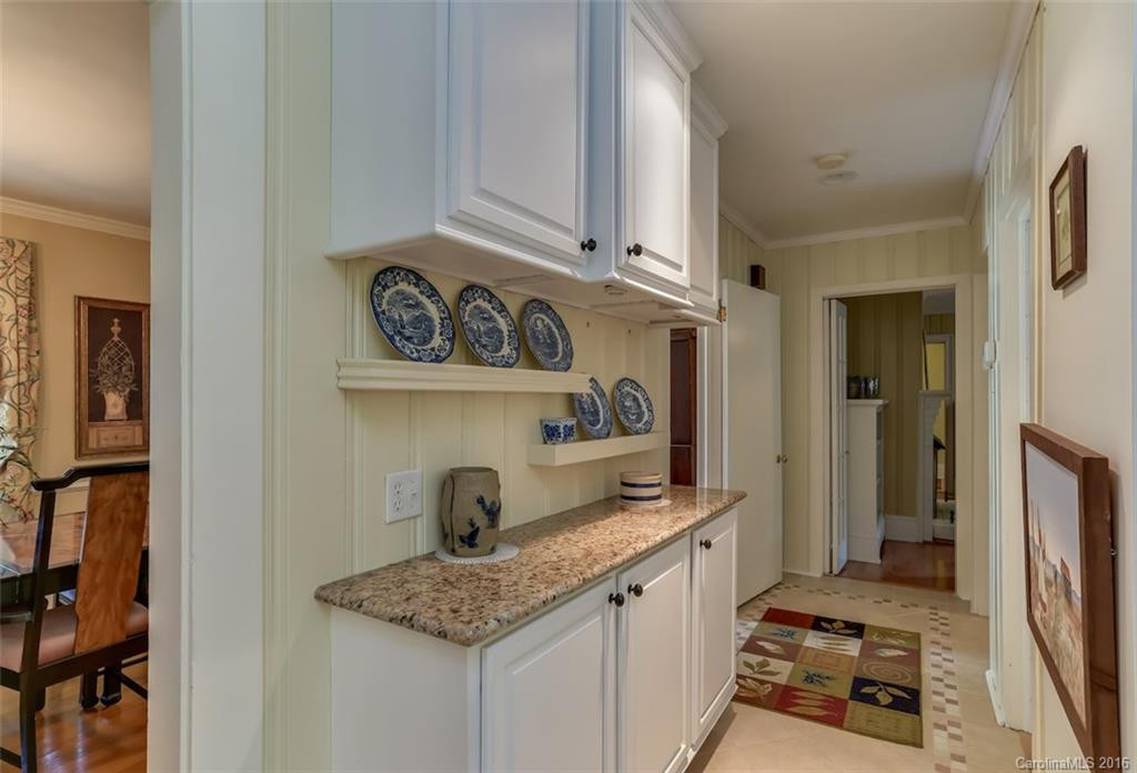 446 Arlington Street - Photo 11