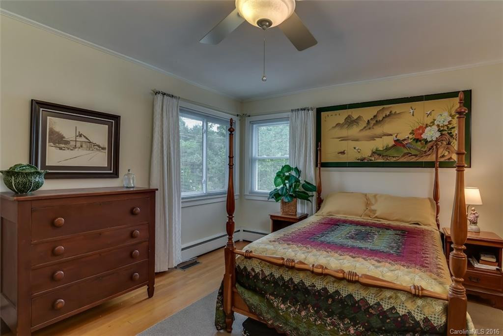 446 Arlington Street - Photo 14