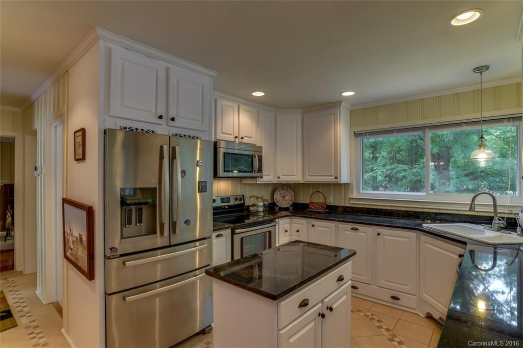446 Arlington Street - Photo 9