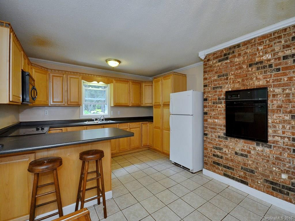 879 Old Clear Creek Road - Photo 7
