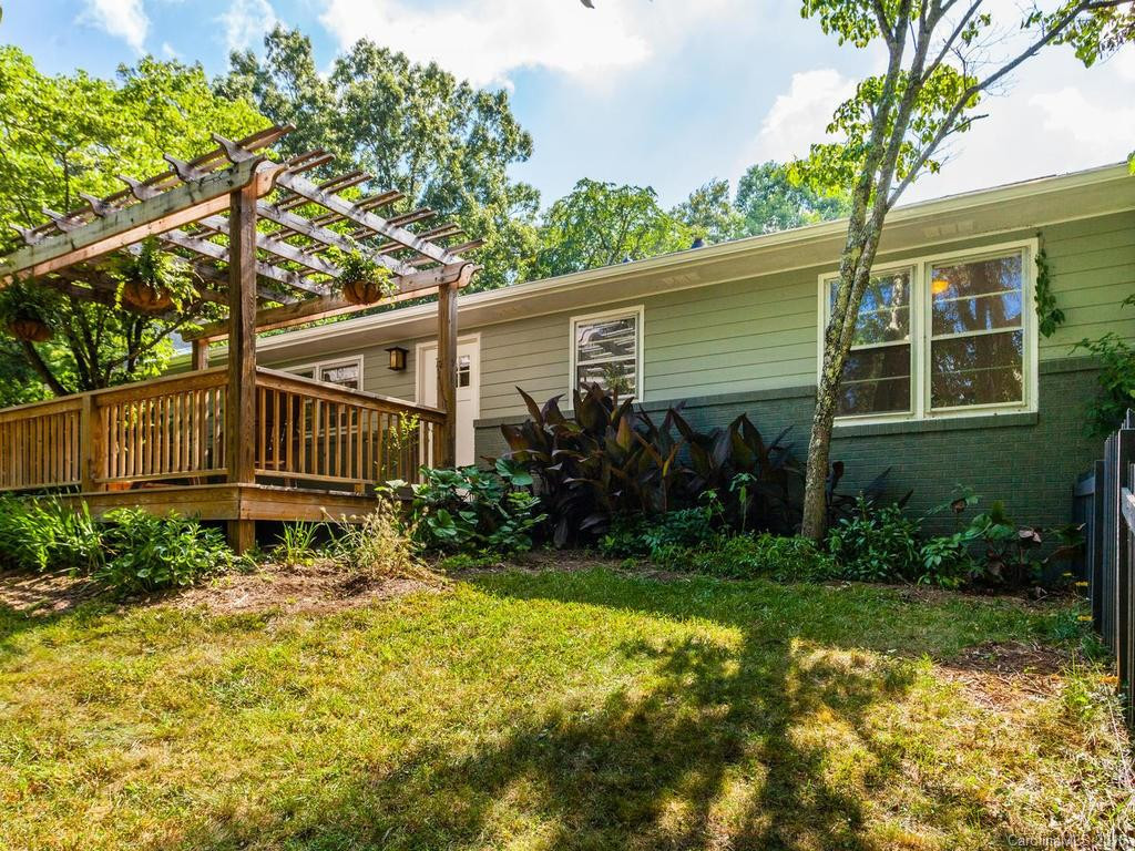 18 Pinehurst Road #24 - Photo 2
