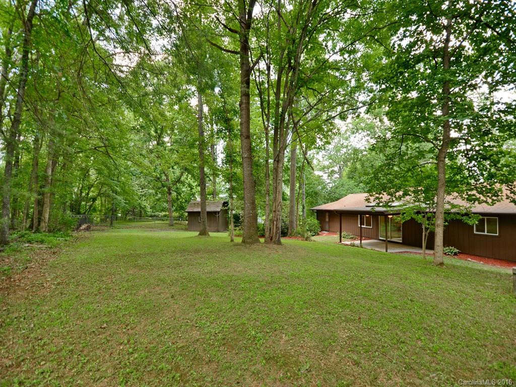 213 Dundeve Circle - Photo 18