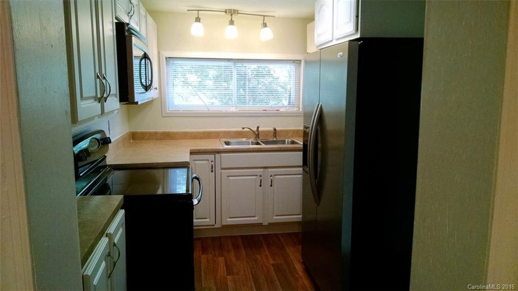 504 main Street - Photo 4