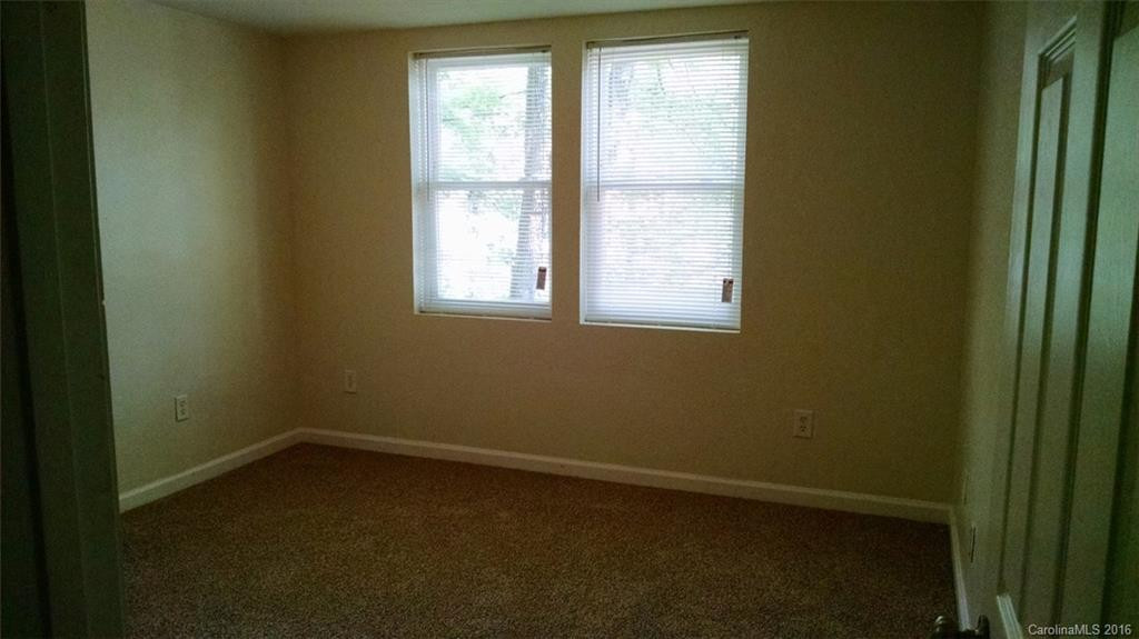 504 main Street - Photo 5